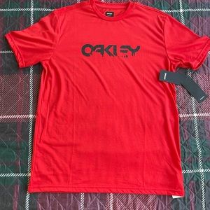 Oakley Men Red Large New W/Tags